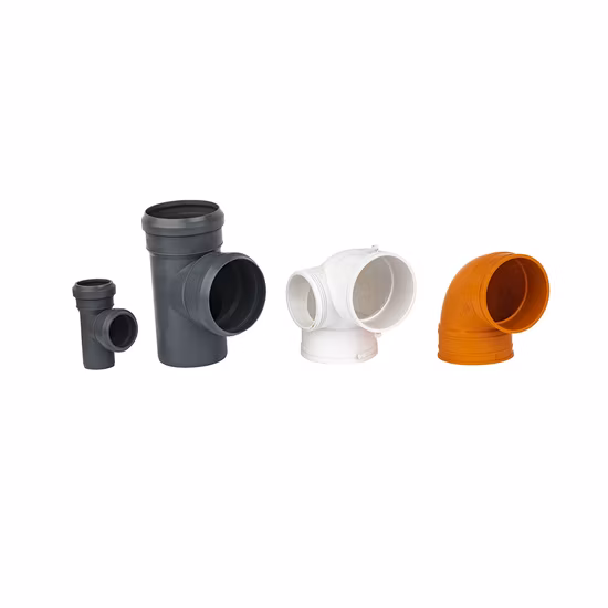 Personalizzazione di base Stampo per tubi Stampo famoso Stampo per raccordi per tubi in plastica CPVC Stampaggio per raccordi per tubi ad iniezione in plastica ABS